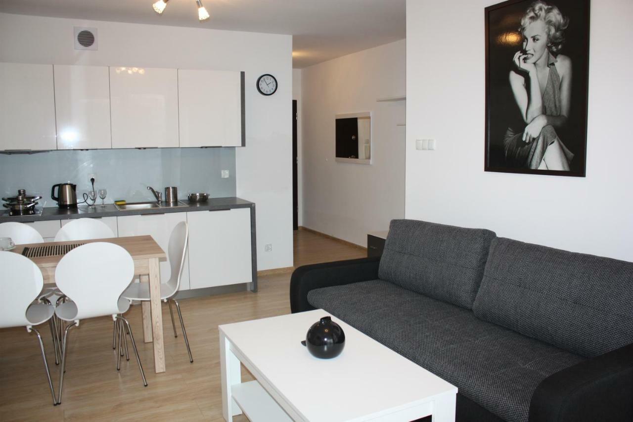 Kolobrzeg Apartamenty Greg Polanki Екстериор снимка
